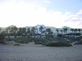die Hotelanlage vom Strand